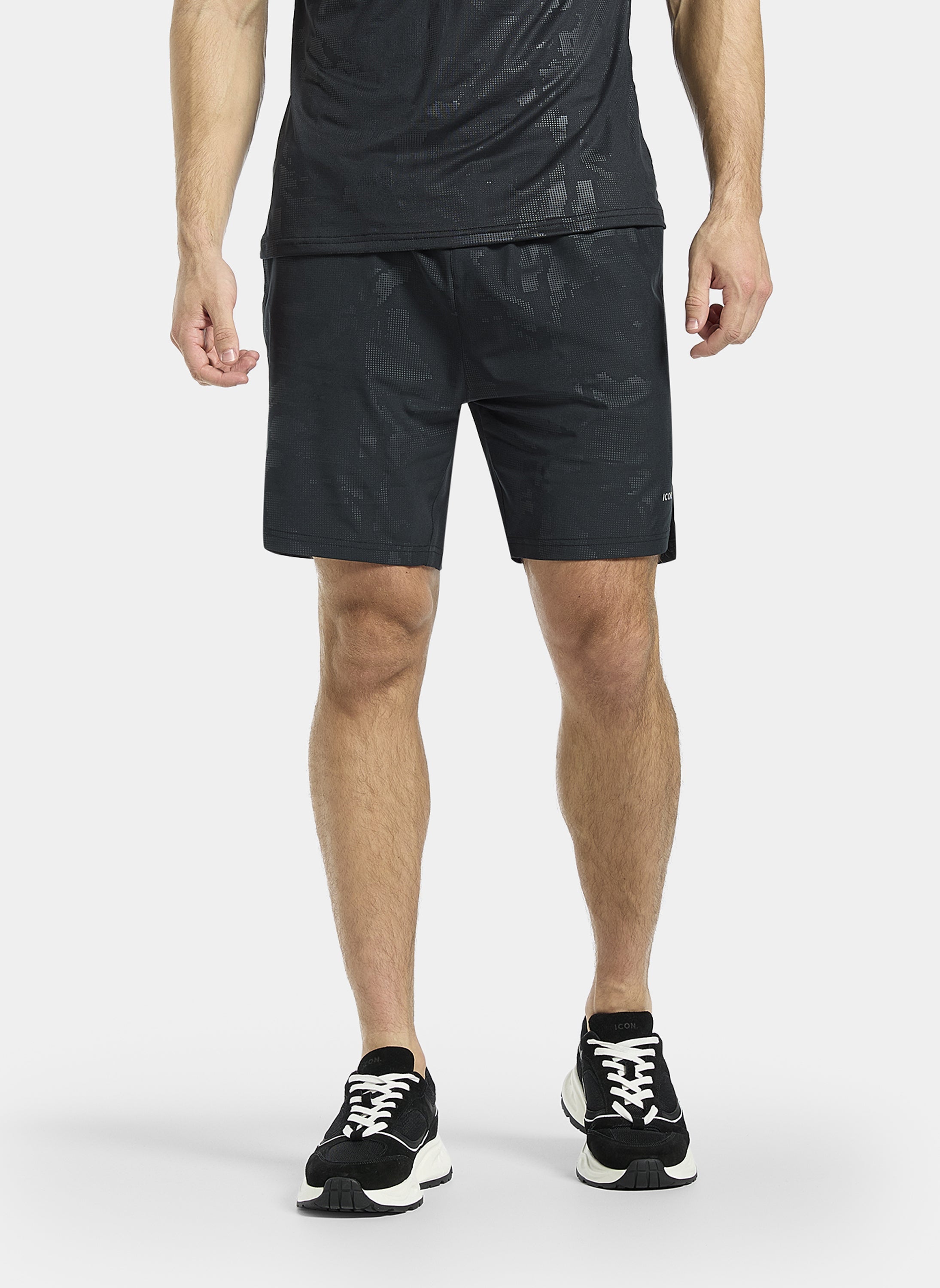 THE ACTIVE CAMO 7" SHORTS