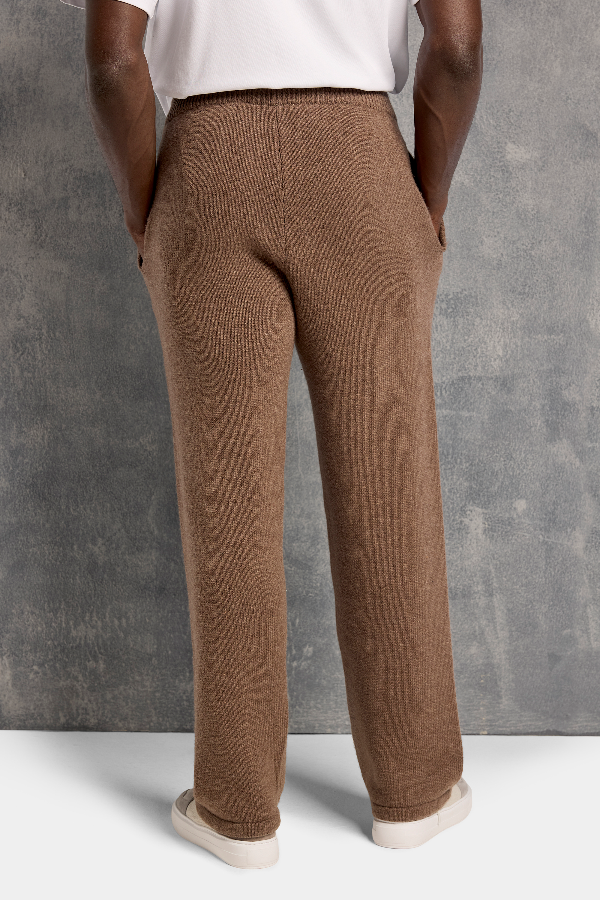 THE SAVONA JOGGER