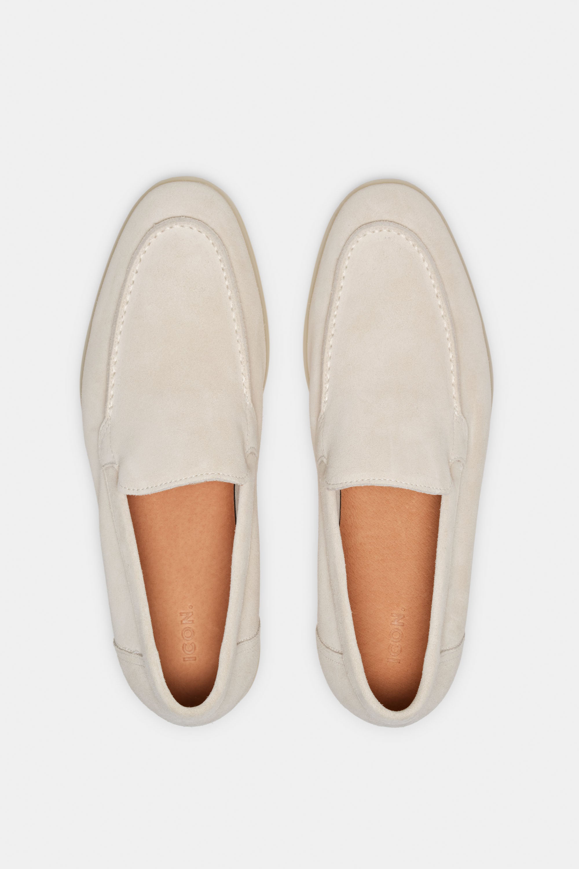 THE CLASSIC SUEDE LOAFER